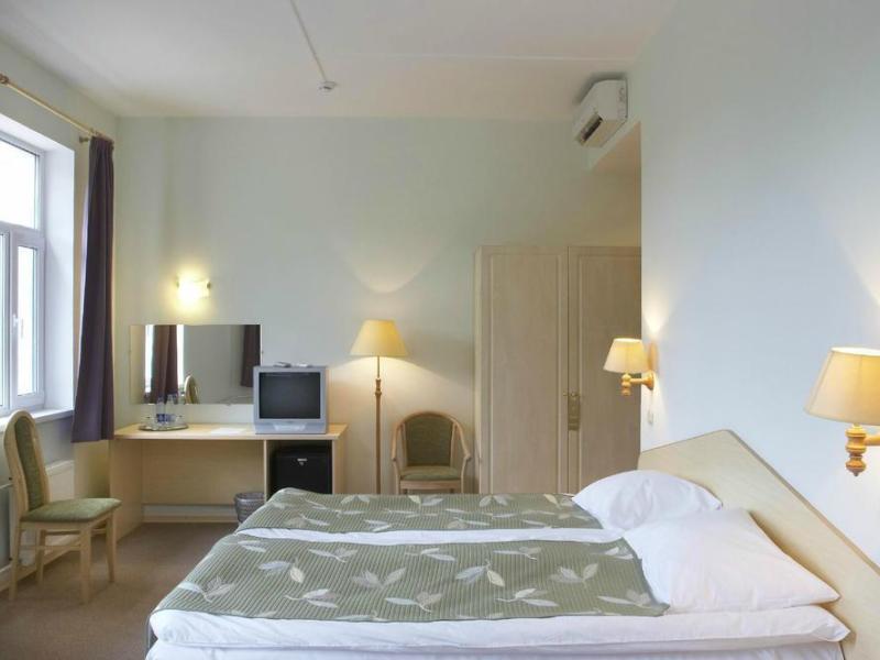 Petro Sport Hotel