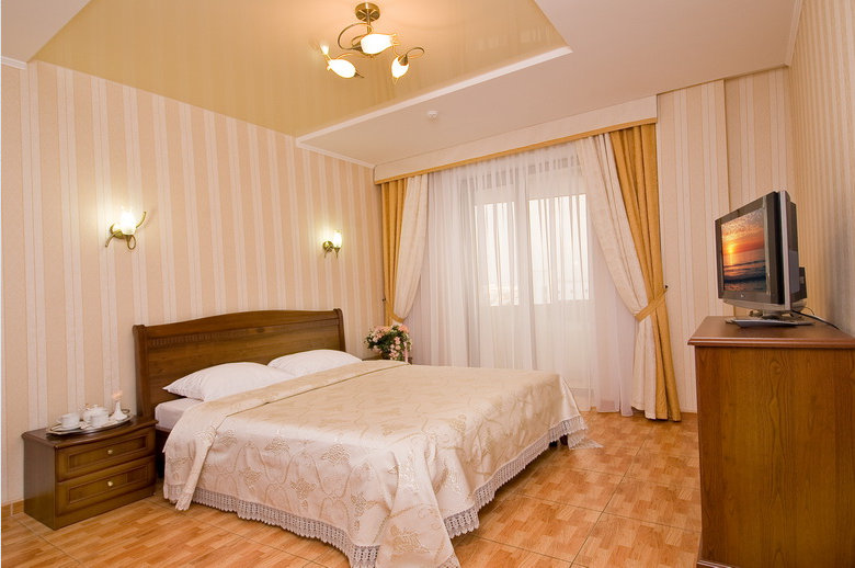 Платан южный