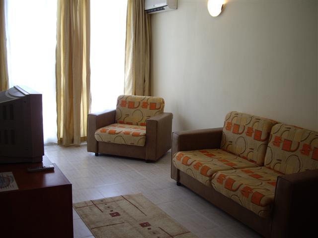 Pollo Resort 