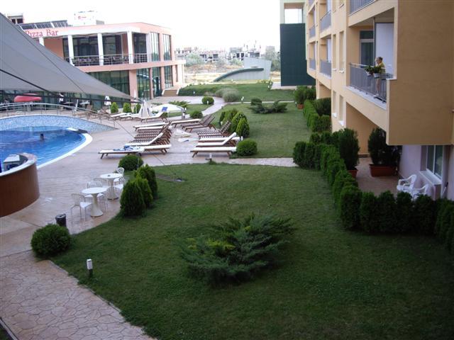Pollo Resort 