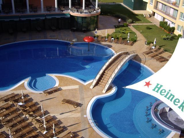 Pollo Resort 