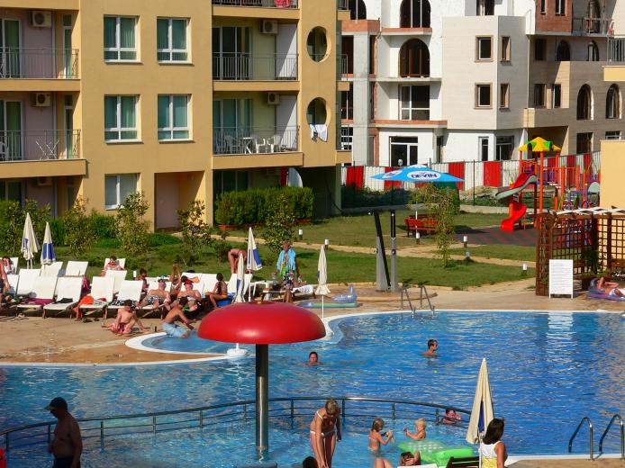 Pollo Resort 