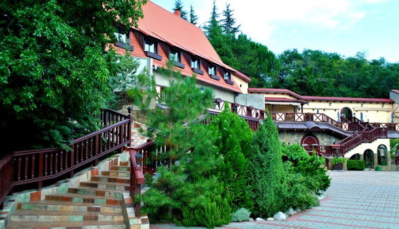 Поляна Сказок