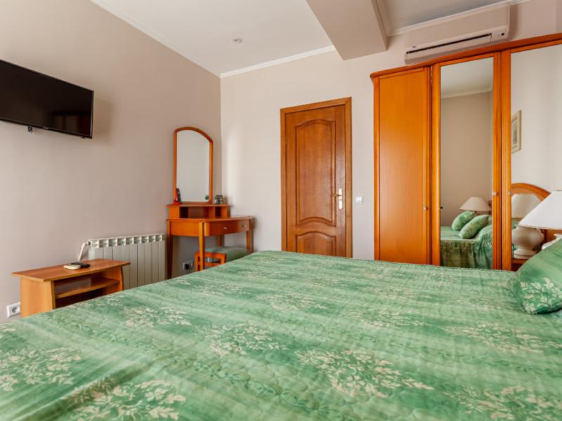 Престиж Апарт-Отель & SPA (Просвещения 155/2)