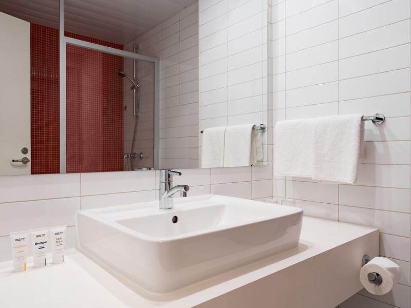 Cosmos Saint-Petersburg Pribaltiyskaya Hotel