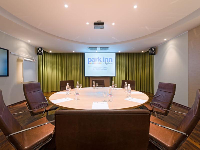 Cosmos Saint-Petersburg Pribaltiyskaya Hotel