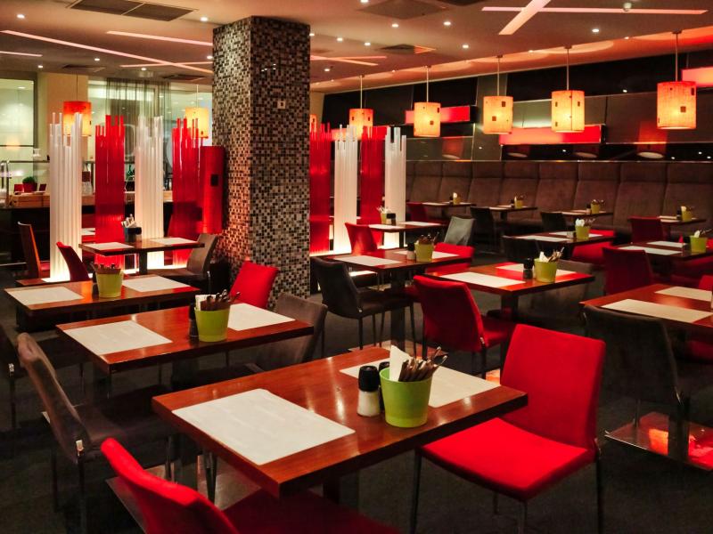 Cosmos Saint-Petersburg Pribaltiyskaya Hotel