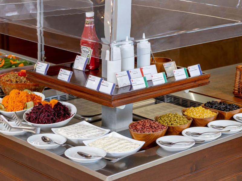 Azimut Отель Прометей Небуг