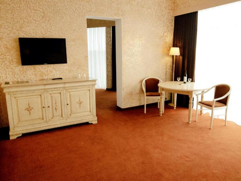 Prometey Club Hotel & Spa