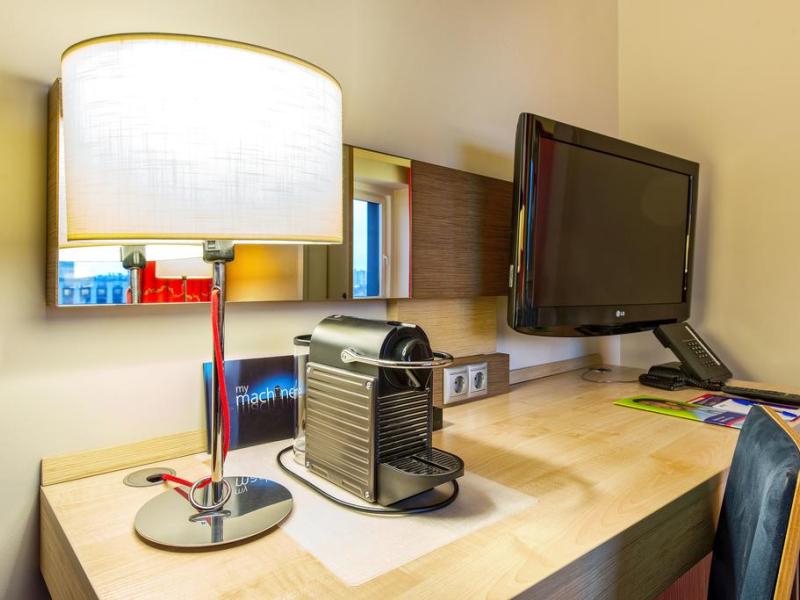 Cosmos Saint-Petersburg Pulkovskaya Hotel