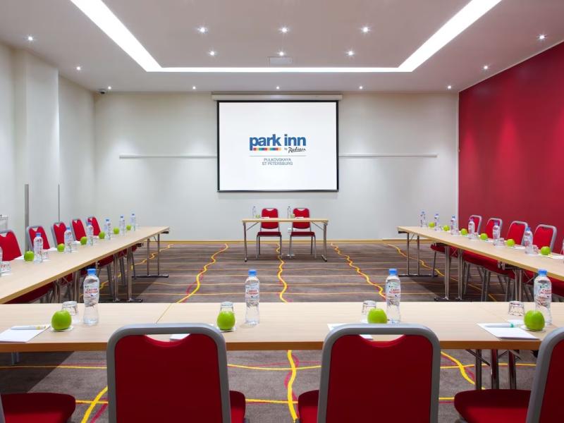 Cosmos Saint-Petersburg Pulkovskaya Hotel