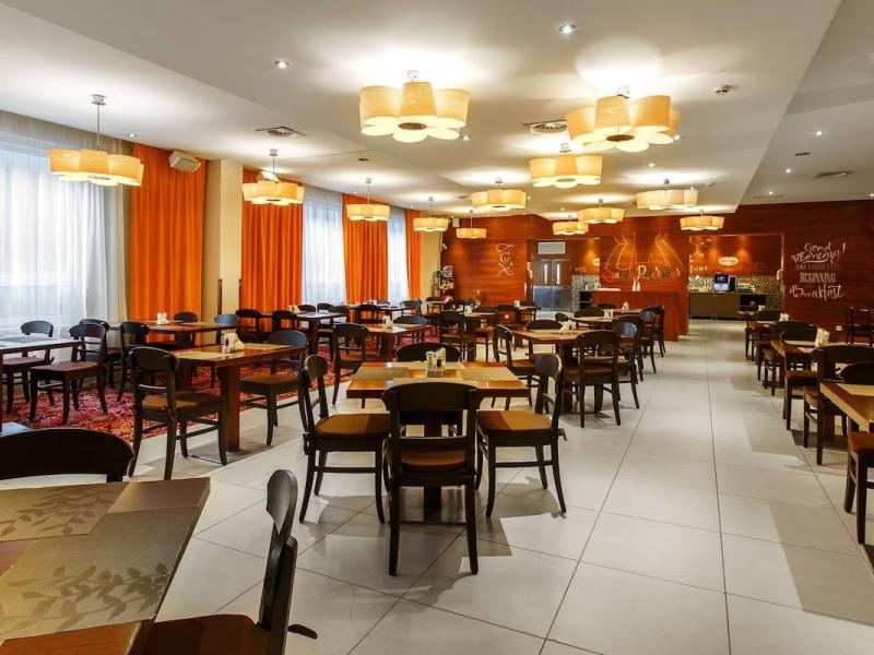 Cosmos Saint-Petersburg Pulkovskaya Hotel