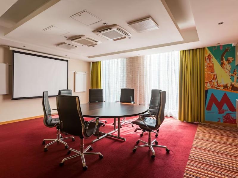 Cosmos Saint-Petersburg Pulkovskaya Hotel