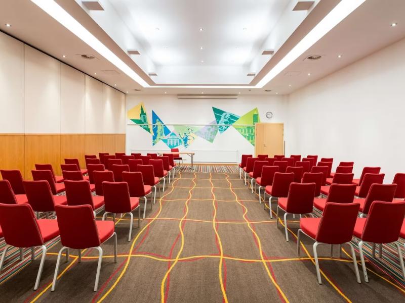 Cosmos Saint-Petersburg Pulkovskaya Hotel