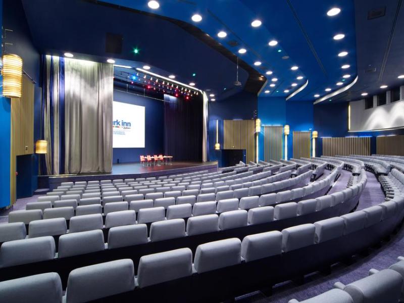 Cosmos Saint-Petersburg Pulkovskaya Hotel