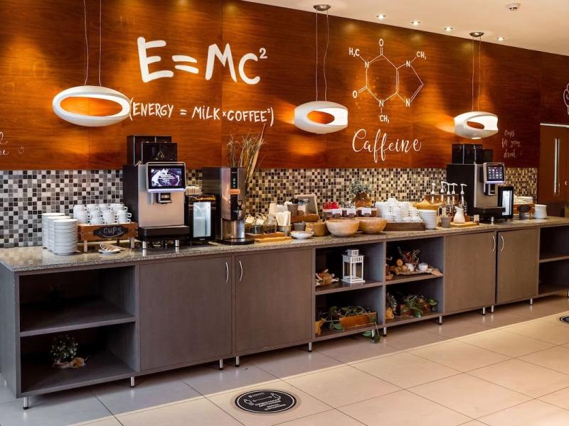 Cosmos Saint-Petersburg Pulkovskaya Hotel