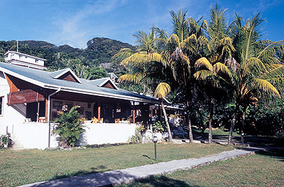 Beau Vallon Bungalows