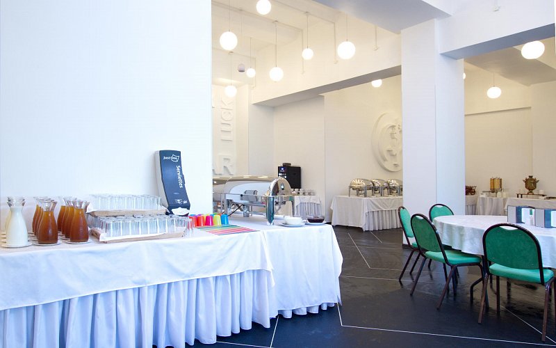 Репинская гостиница