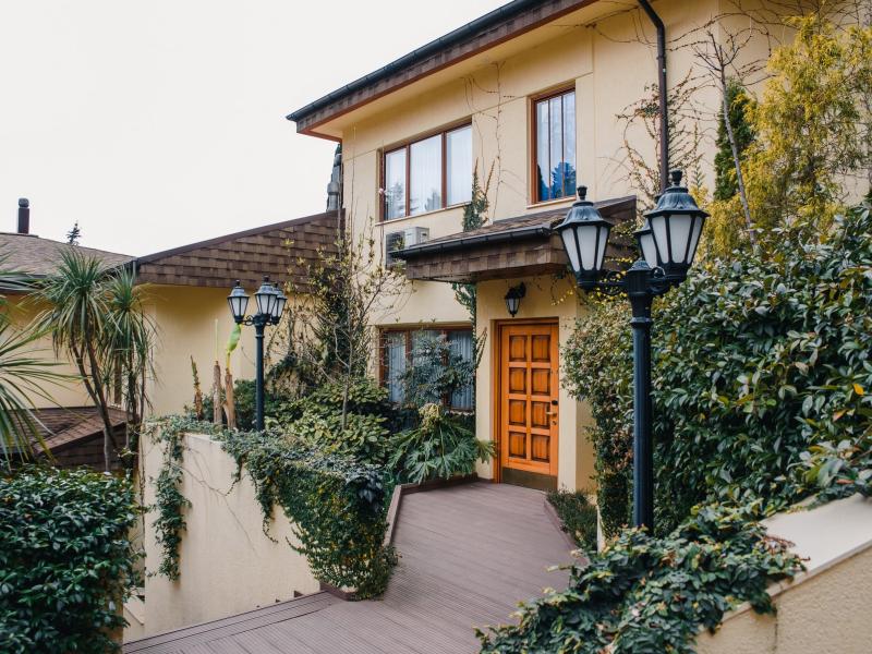 Лазурная Отель и Спа (Lazurnaya Hotel & Spa)