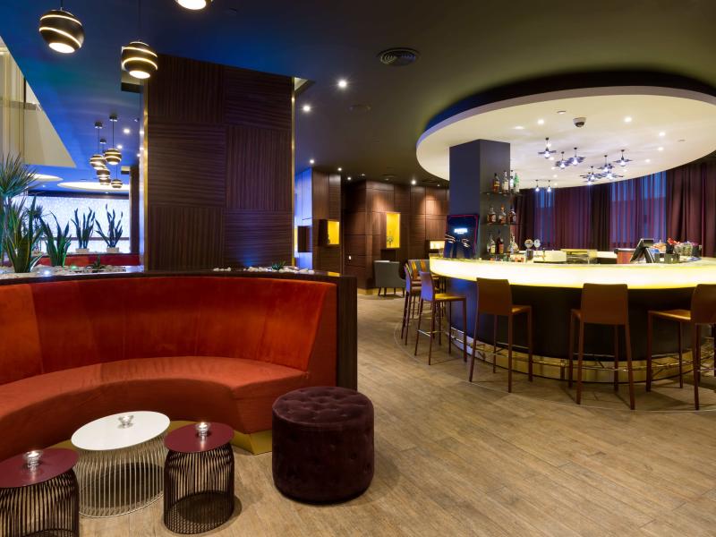 Санкт-Петербург