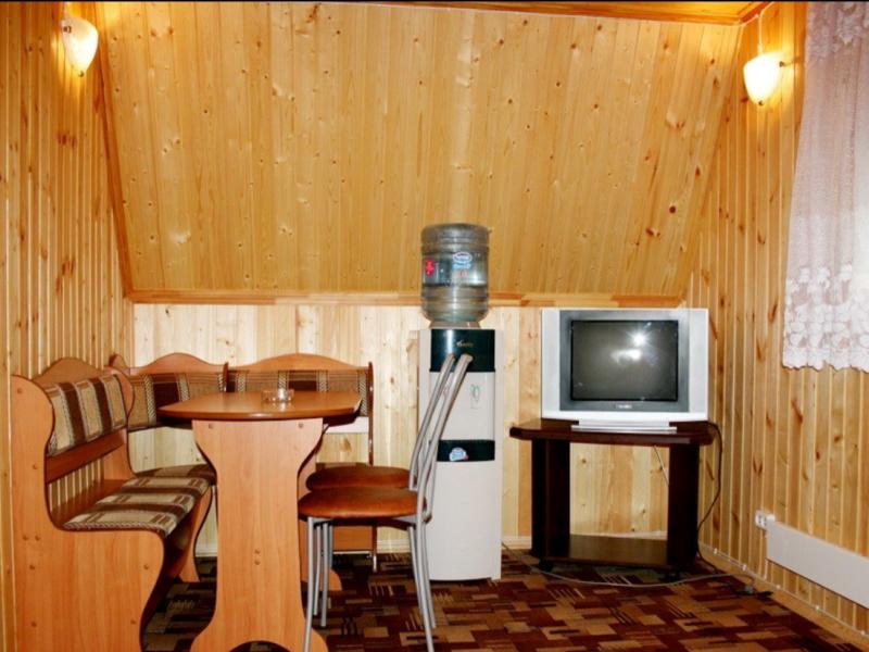 Саракс база отдыха