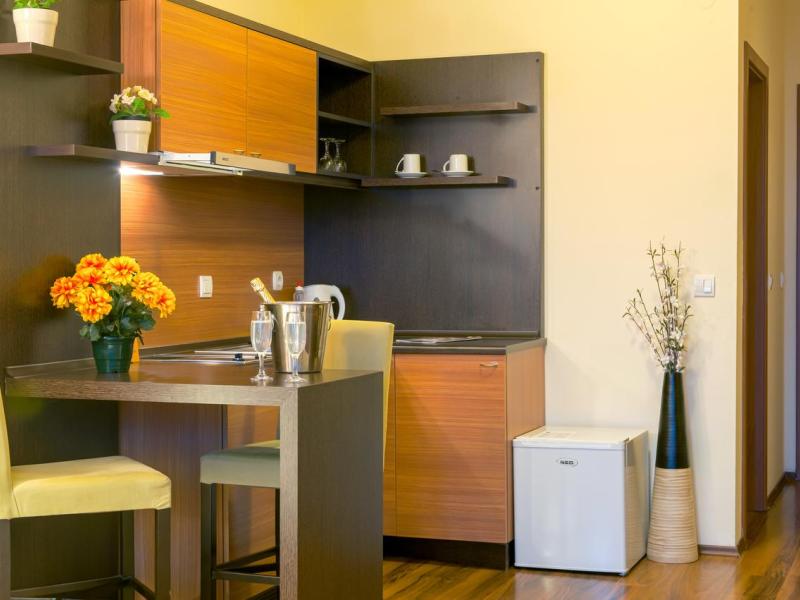 St.George Ski & Holiday