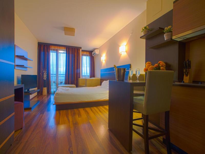 St.George Ski & Holiday