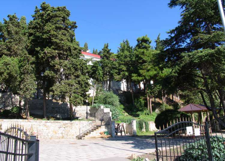 Юстас-Крым