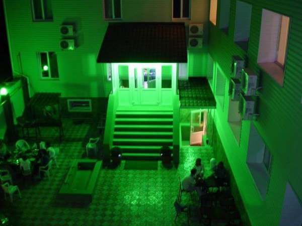 Изумрудная