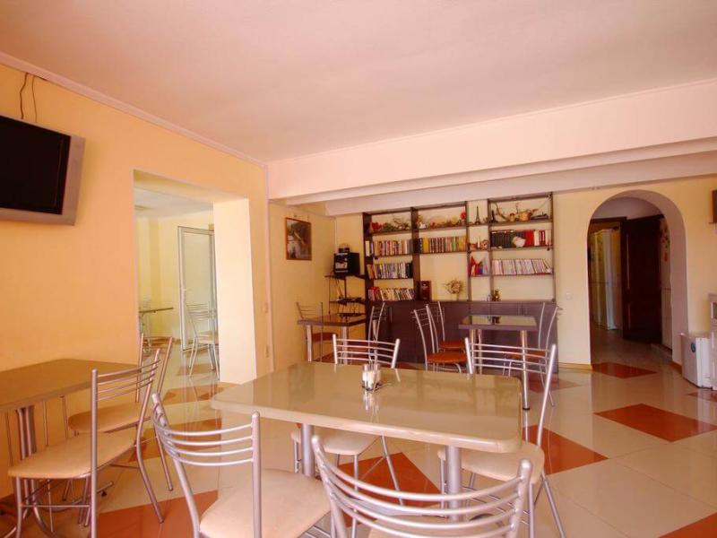 Гостевой Дом Солнечный (Ольгинка)