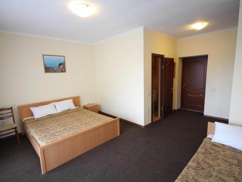 Гостевой Дом Солнечный (Ольгинка)