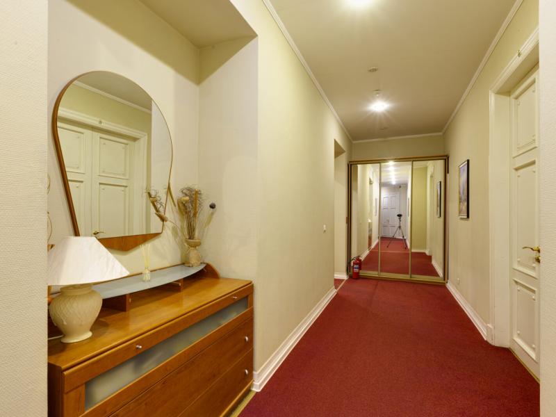 Соната у Дворцовой площади