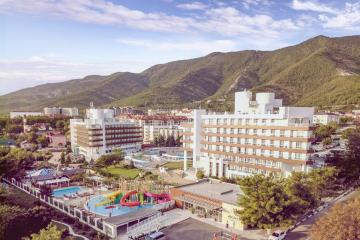 Отель Alean Family Biarritz  Россия, Геленджик, фото 14