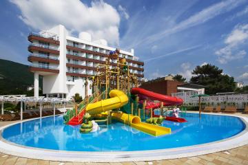Отель Alean Family Biarritz  Россия, Геленджик, фото 6