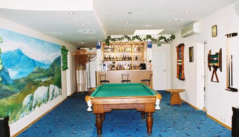 Союз (ул. Левобережная)