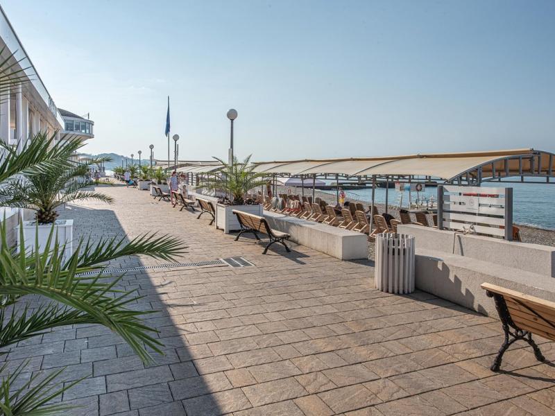 Alean Family Sputnik