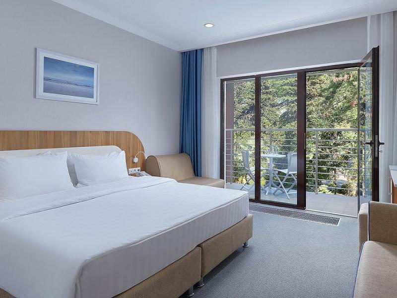 Alean Family Sputnik