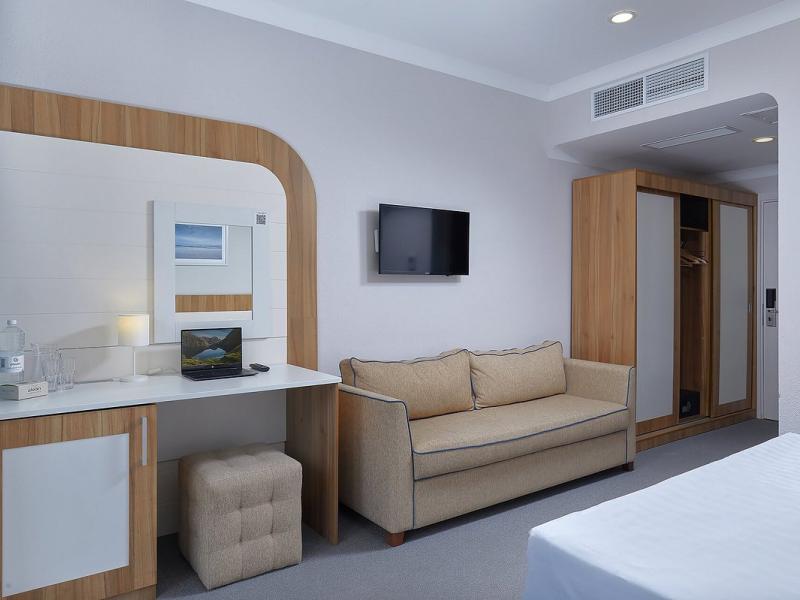 Alean Family Sputnik