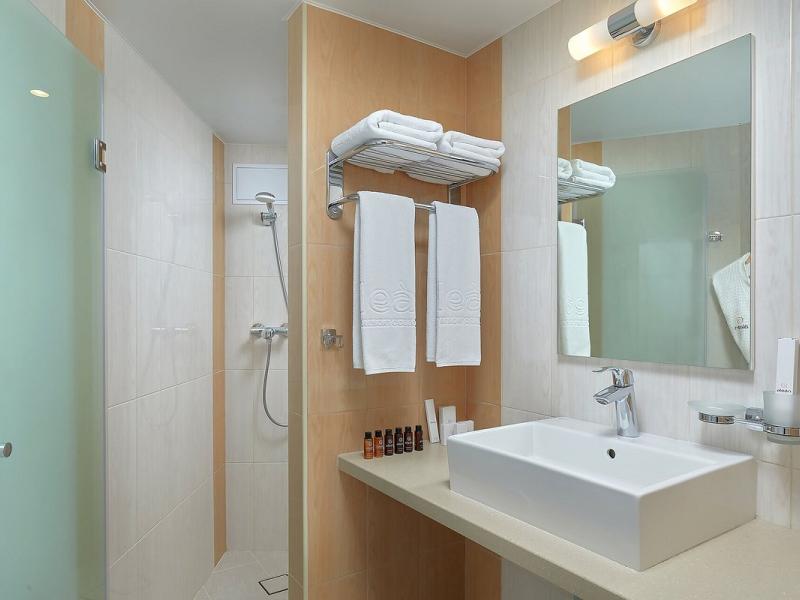 Alean Family Sputnik