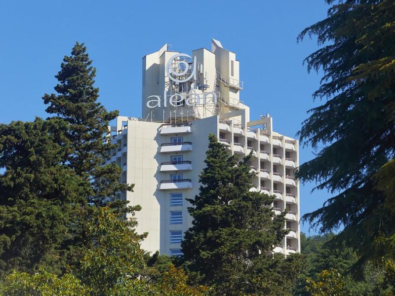 Alean Family Sputnik