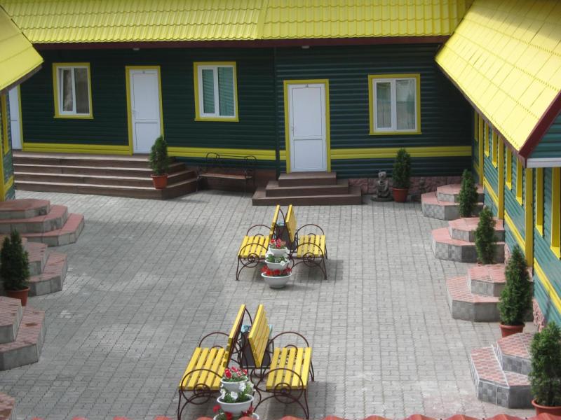 Старые Друзья