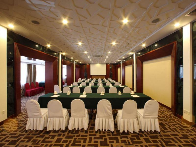 Jianguo Qianmen Beijing Hotel
