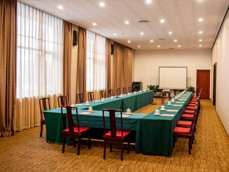 Jianguo Qianmen Beijing Hotel