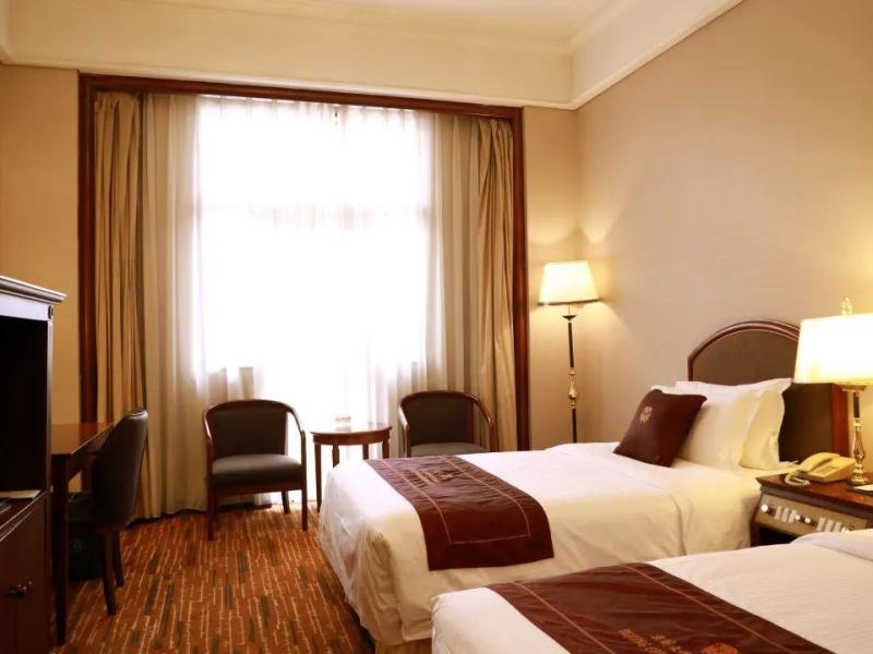 Jianguo Qianmen Beijing Hotel