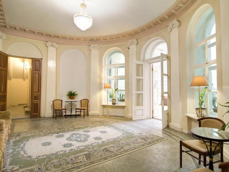 История на Английской набережной