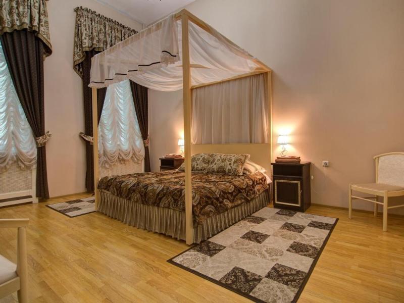 История на Английской набережной