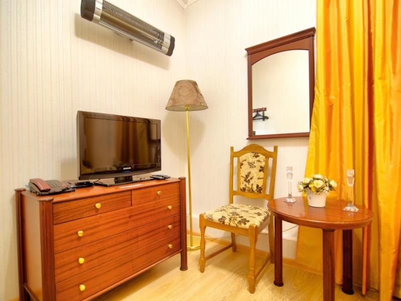 История на Английской набережной