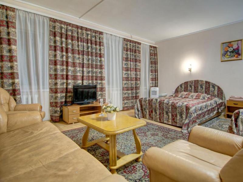 История на Английской набережной