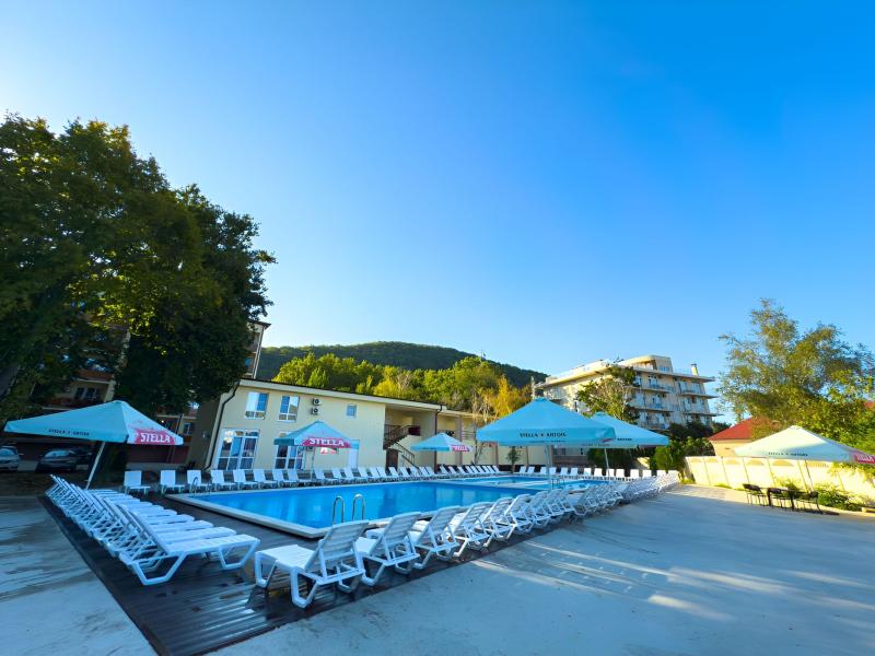 Ателика Тешебс