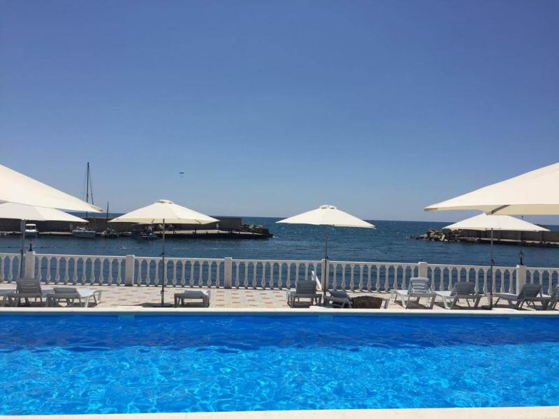 Яхт-клуб Торнадо